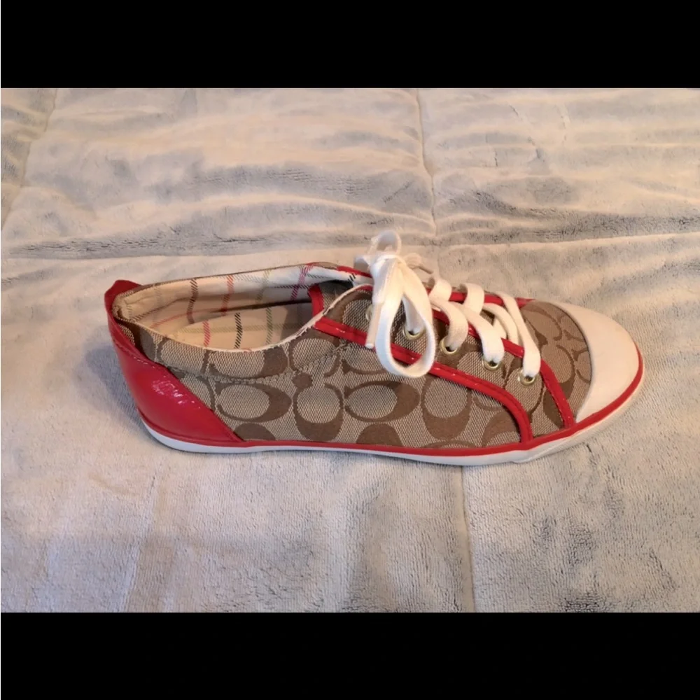 Coach Jacquard Red Accent Sneakers Size 9 - Picture 2 of 4
